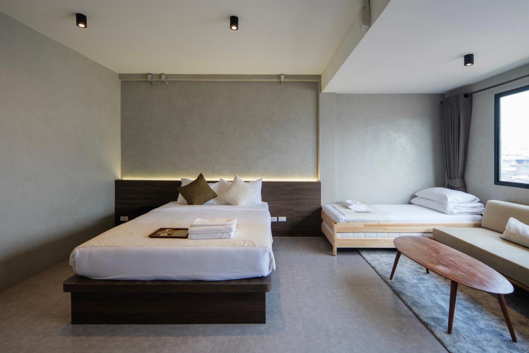 C'House Bangkok Hostel Eksteriør bilde