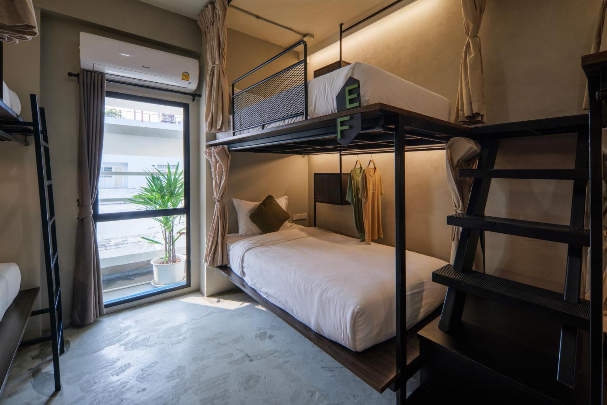 C'House Bangkok Hostel Eksteriør bilde