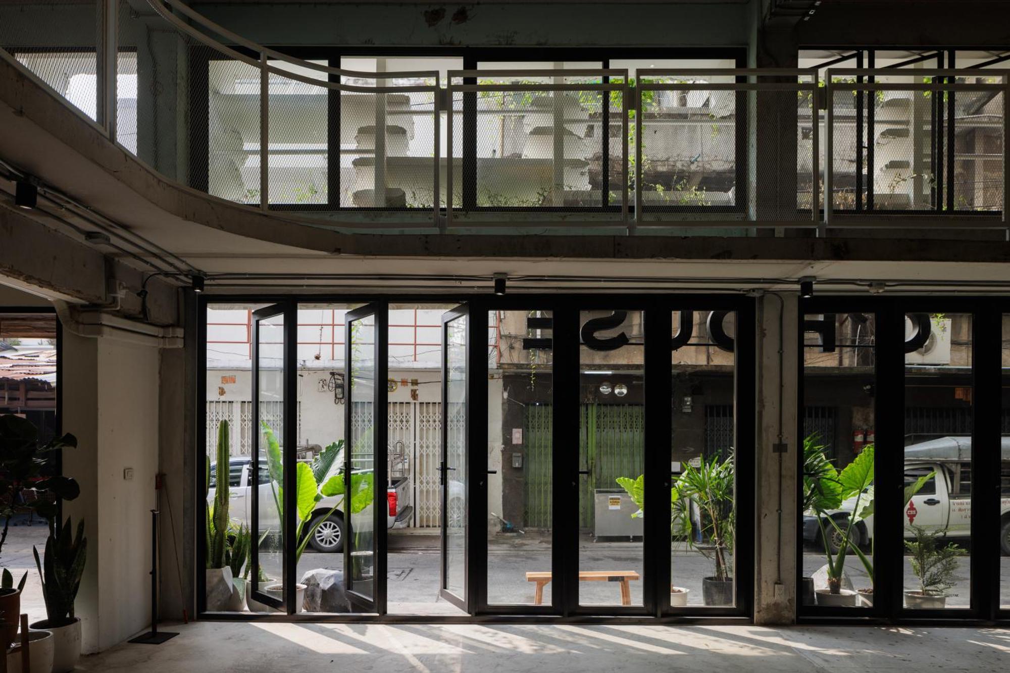 C'House Bangkok Hostel Eksteriør bilde